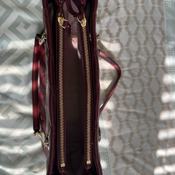 Large Kate Spade Quilted Hnadbag - Picture 6 of 6